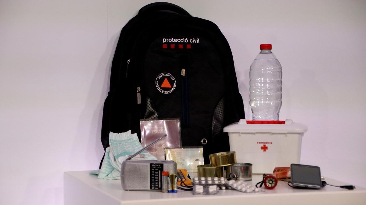 Elements del kit bàsic d'emergències