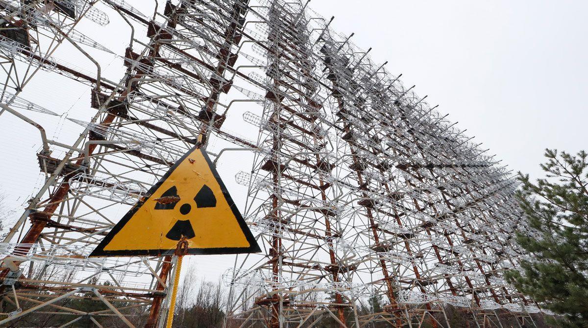 Ucrania denuncia que Rusia intenta hacerse con el control de Chernóbil.