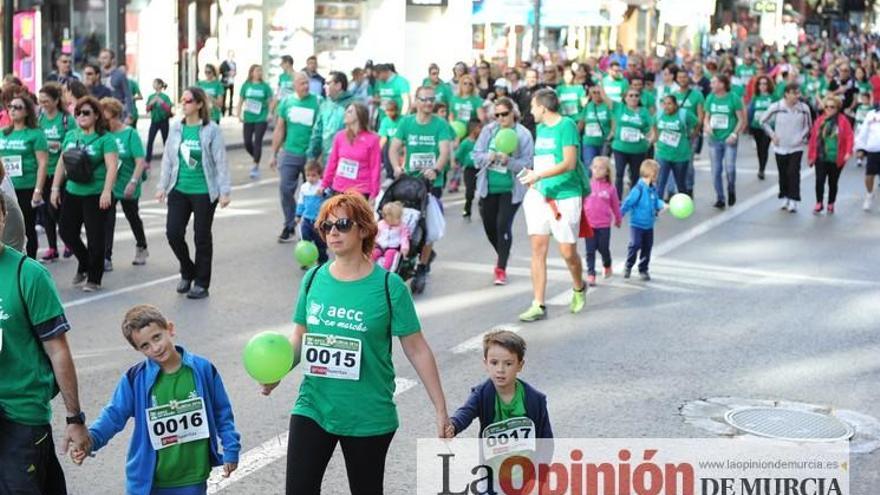 2.000 personas marchan contra el cáncer en Murcia (3)