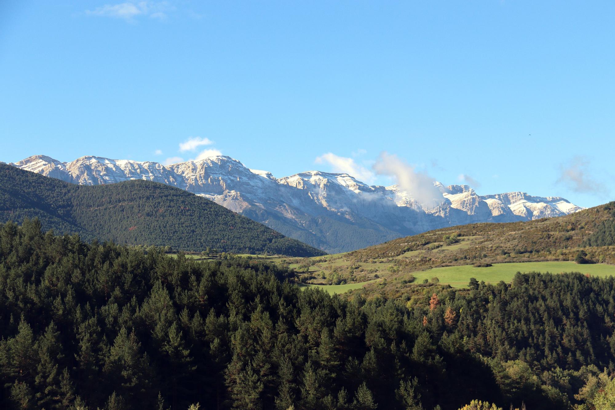 La primera nevada de la temporada a la Cerdanya