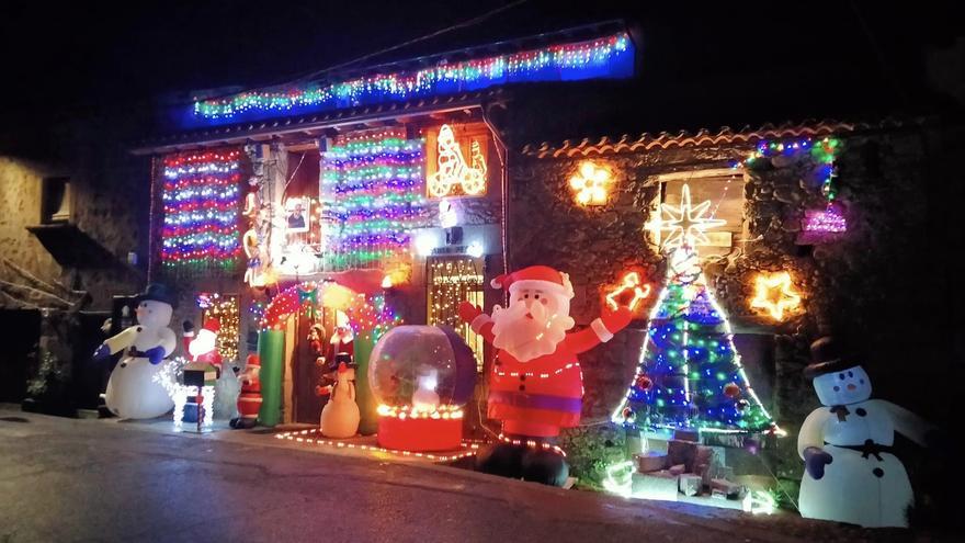 La casa navideña que más brilla en Hoyos