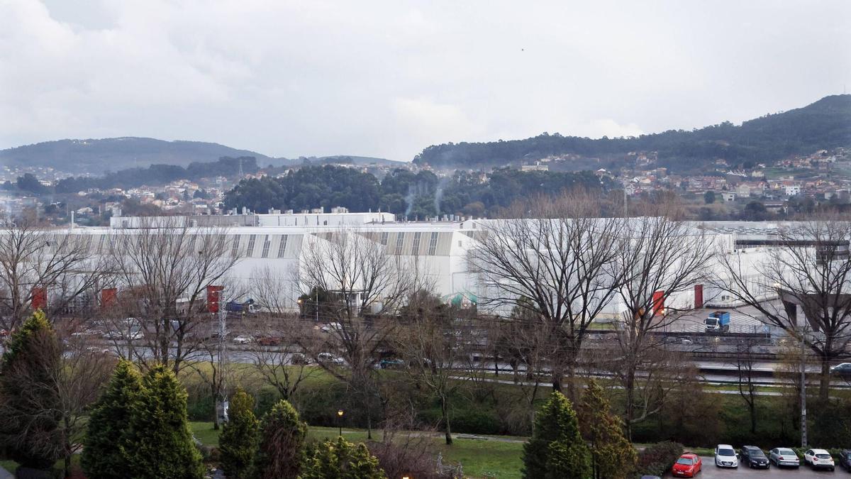 Zona Franca reforzará la capacidad de Stellantis Vigo con una nueva nave en Balaídos