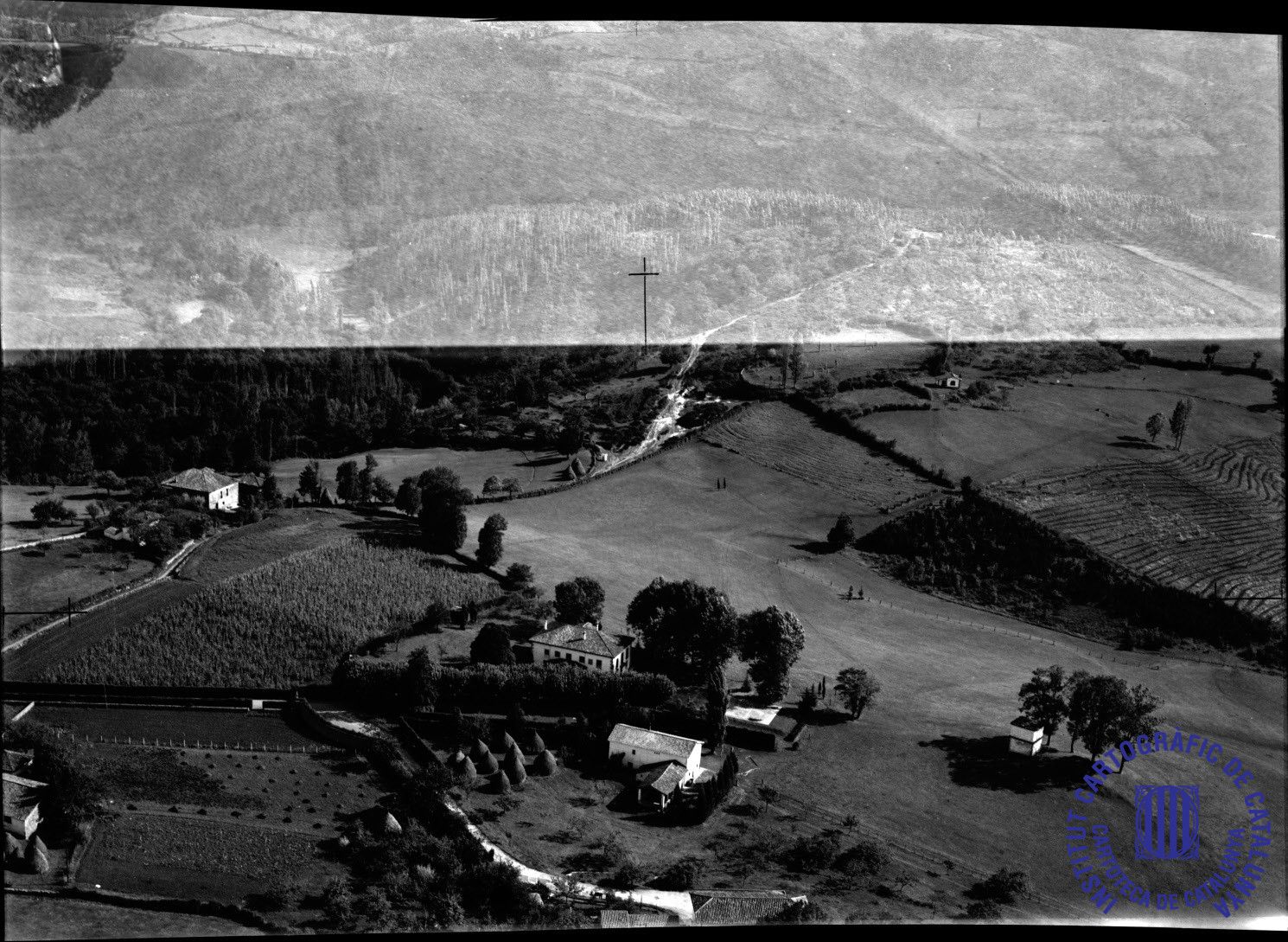 Un vuelo al pasado: así era Asturias, desde el aire, en 1962