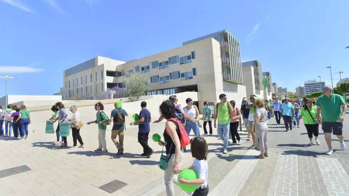 Acto ciudadano para rodear el Hospital del Vinalopó