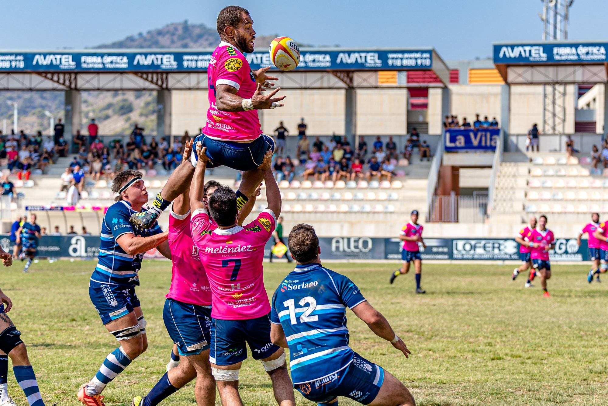 3/10/2021. El Rugby La Vila remonta y vence al VRAC de Valladolid (20-16), actual campeón de la División de Honor.