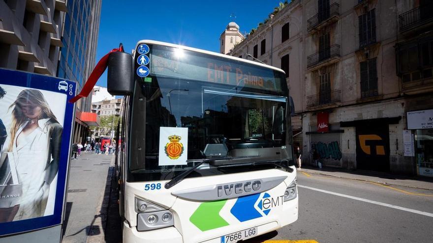 La EMT refuerza sus servicios por el partido de este domingo entre el RCD Mallorca y el RCD Español