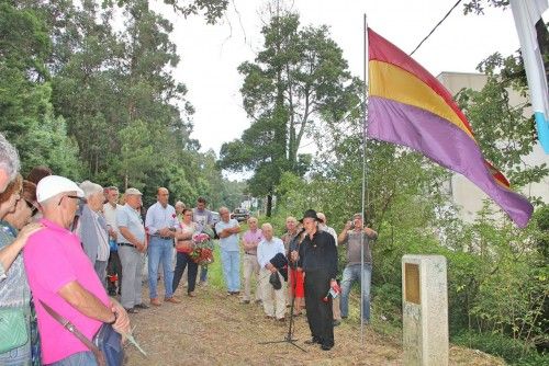 Homenaje en Cangas a los mártires de Anguieiro