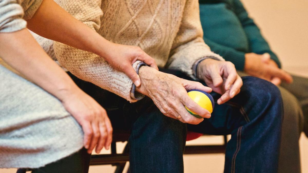 07-04-2020 ENFERMO ALZHEIMER SALUD ESPAÑA EUROPA COMUNIDAD VALENCIANA FEDERACIÓN DE ALZHEIMER DE LA COMUNIDAD VALENCIANA