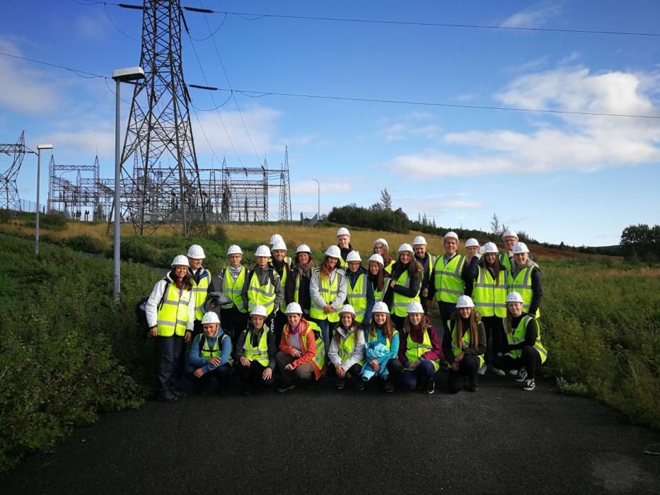 Alumnos alcoyanos en Islandia