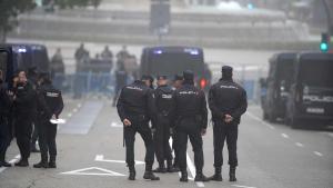 Exteriores del Congreso de los Diputados en la segunda jornada del Pleno de Investidura de Sánchez.