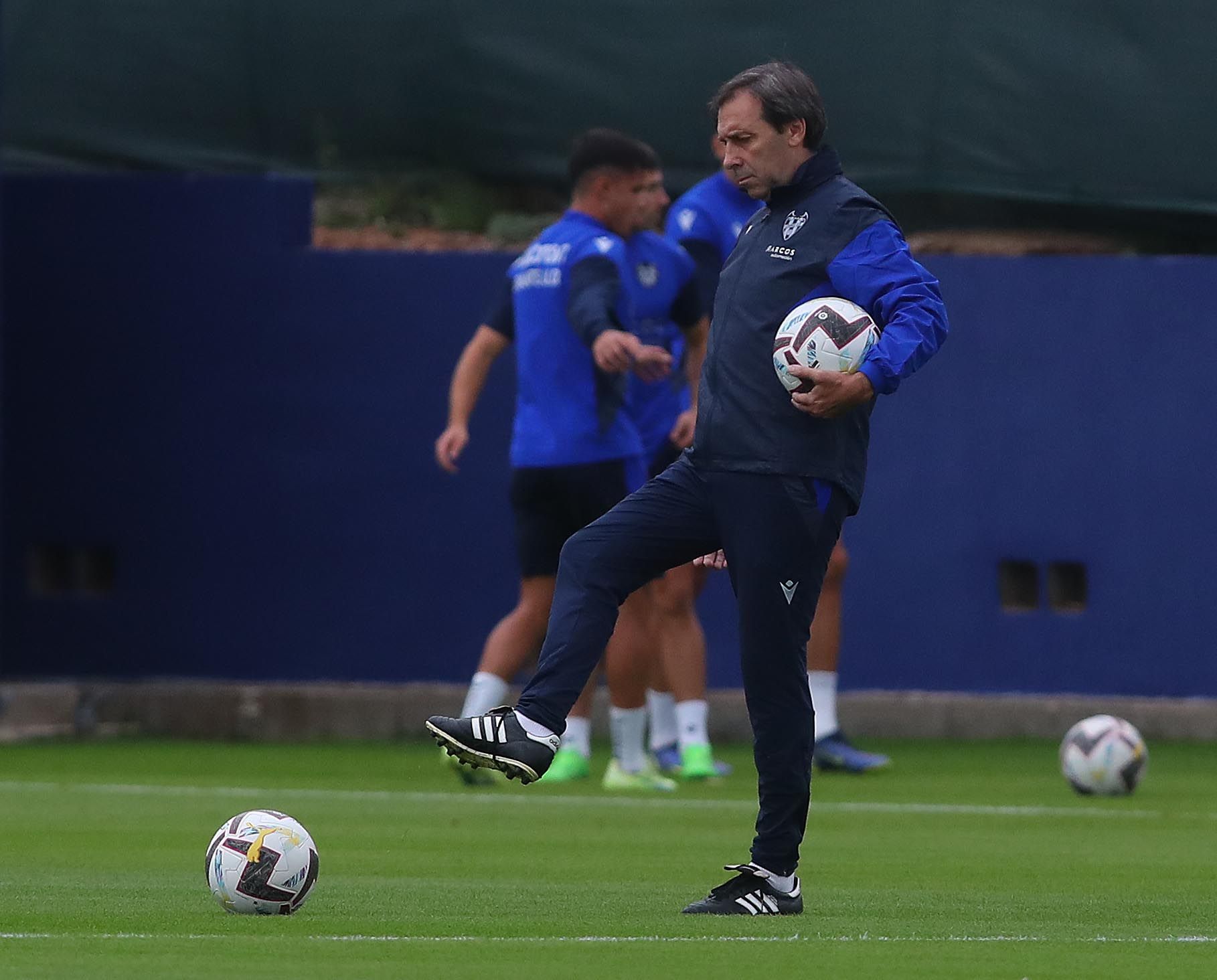 Primer entrenamiento de Felipe Miñambres con el Levante UD