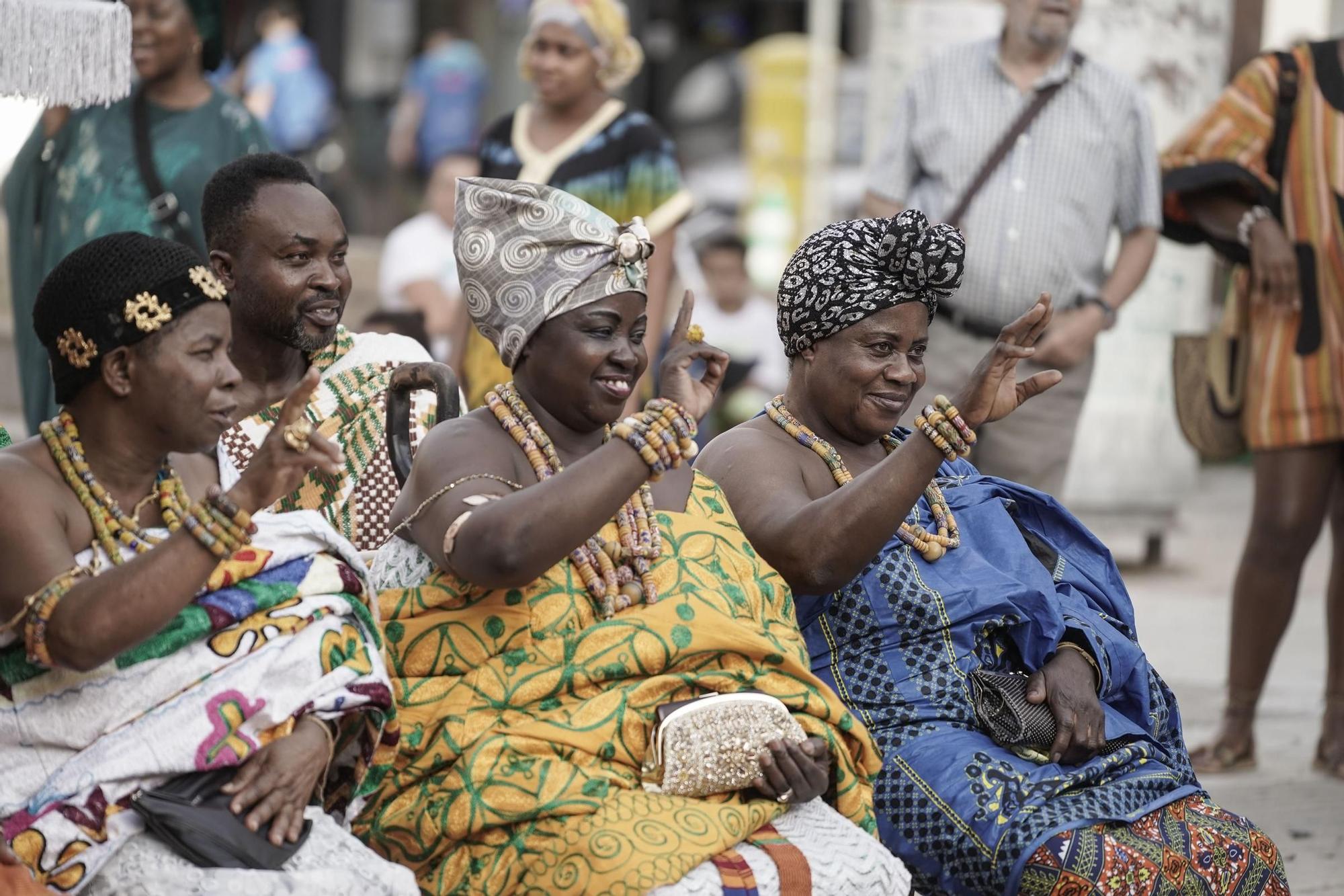 Totes les imatges de la festa solidària de la comunitat de Ghana