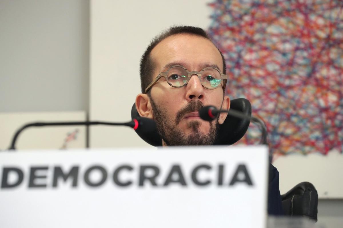 GRAF1775 MADRID  27 11 2017 - El secretario de organizacion de Podemos  Pablo Echenique  durante la rueda de prensa que ofrecio tras la reunion del Consejo de Coordinacion de Podemos EFE Zipi