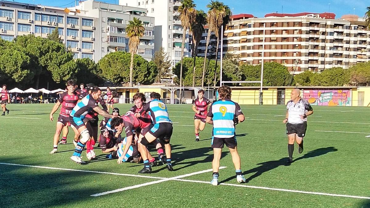 Importante victoria del CAU en el duelo que le enfrentaba al Poble Nou entre el primer y segundo clasificado en el grupo B de la DHB.