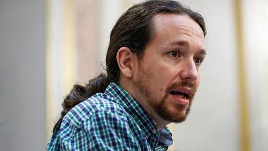 Iglesias recuerda a Sánchez que prometió expulsar a quien eludiera impuestos