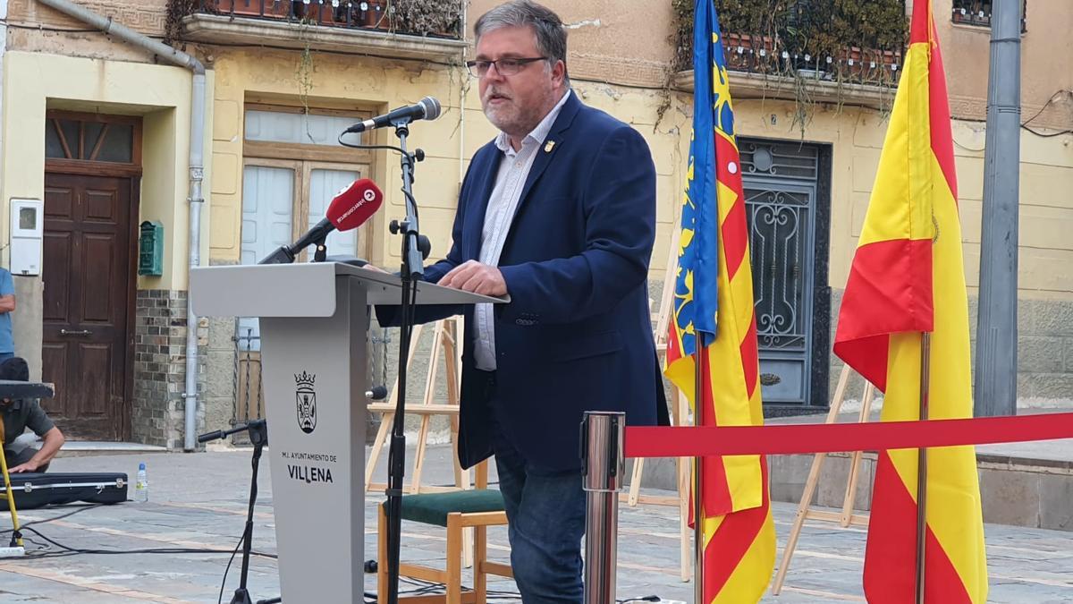 El alcalde Fulgencio Cerdán durante su conmovedora intervención.