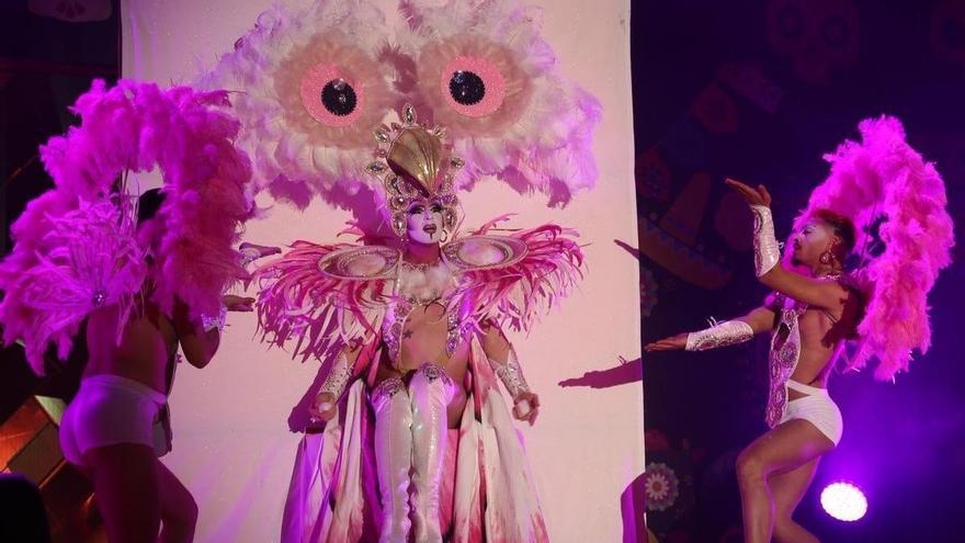 Benalmádena celebra este viernes la vigésimo segunda edición de la Gala Drag Queen