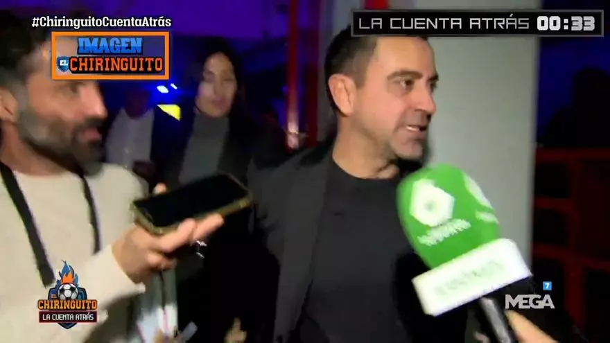 "¿Por qué te ríes?" Así salió Xavi Hernández del acto de Víctor Font