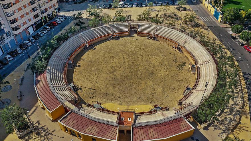 Polémica por la cesión de la Plaza de Toros de Orihuela a dos comparsas para una fiesta de Halloween