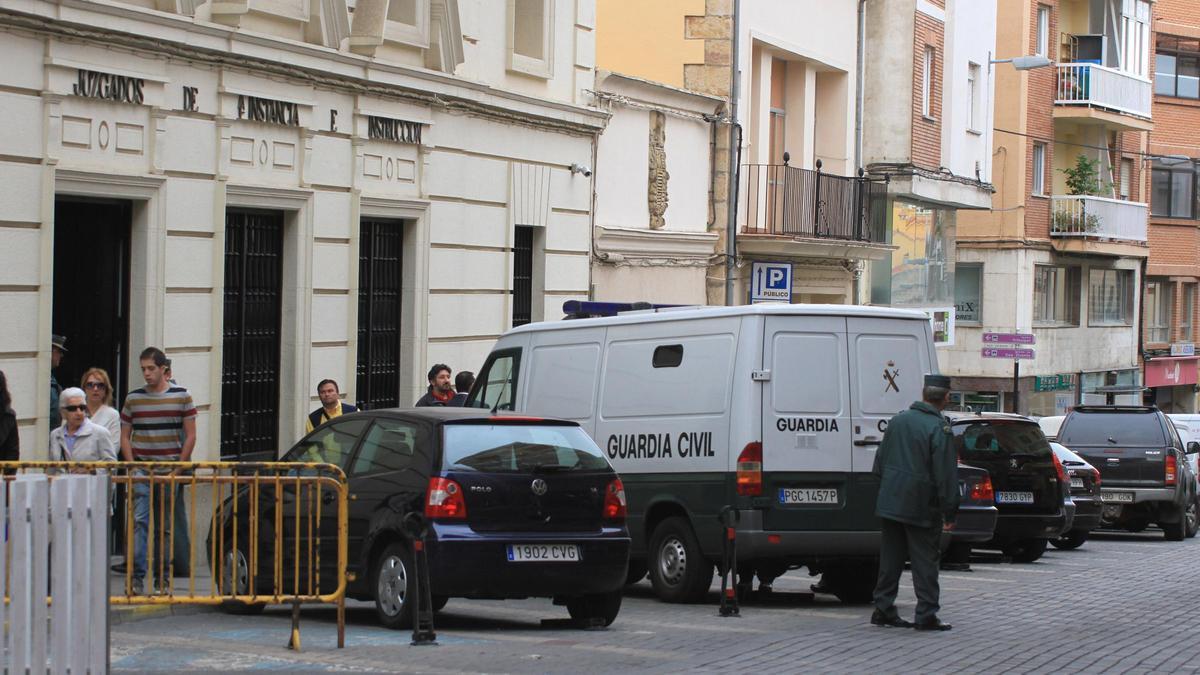 Entrada a los juzgados de Zamora.