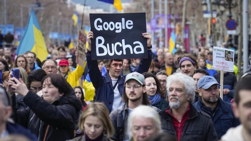 Los ucranianos refugiados en España piden la unidad de los europeos tras la humillación de Trump a Zelenski