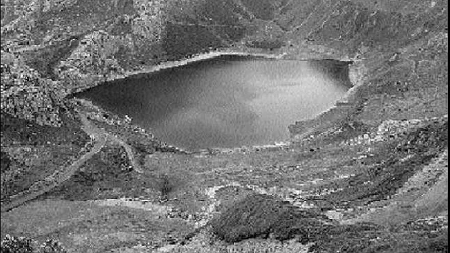 Lago de la Cueva, en el parque natural de Somiedo.