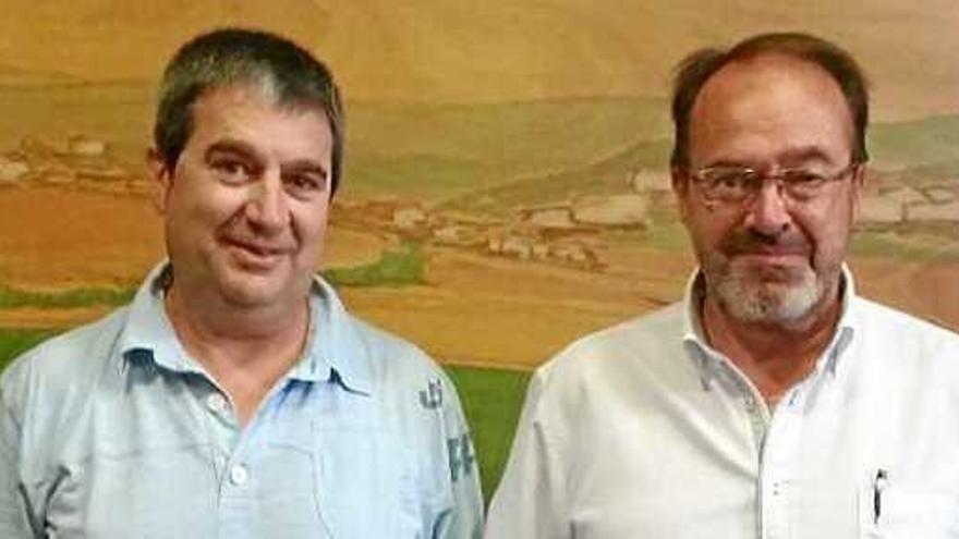 Josep Candàliga, alcalde d&#039;Artés, i Ramon Roca, president de Guifi.net