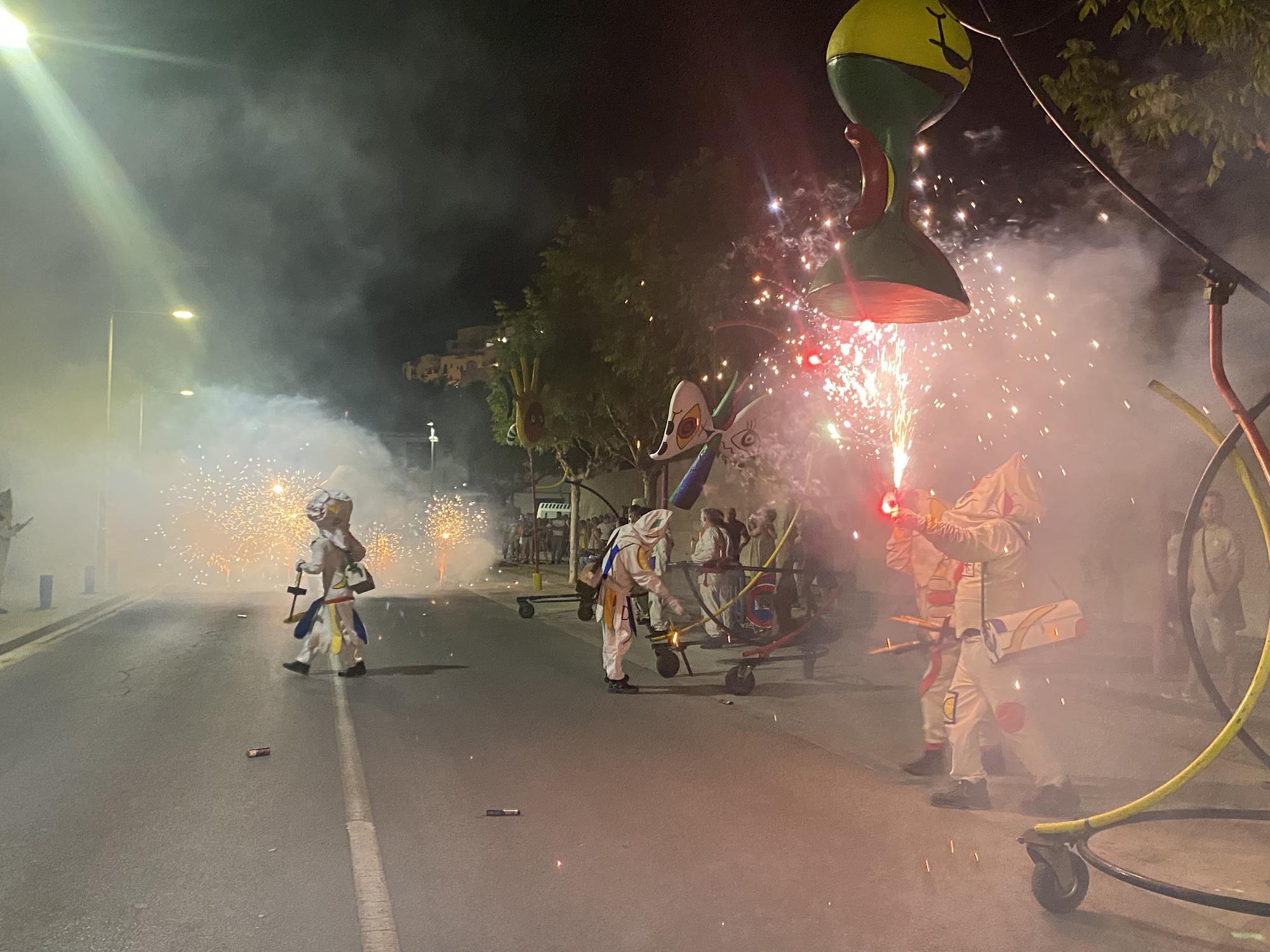 Fuego y música de Xarxa Teatro para estrenar el verano en Peñíscola