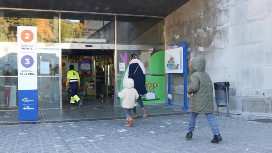 L&#039;entrada de les urgències pediàtriques de l&#039;hospital