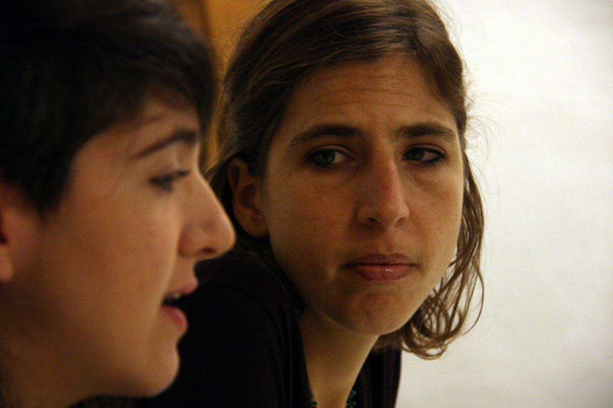 Les portaveus de SOS Racisme Alba Cuevas i Jose Peñín en la compareixença per valorar l’absolució d’Albiol. Les portaveus de SOS Racisme Alba Cuevas i Jose Peñín en la compareixença per valorar l’absolució d’Albiol.