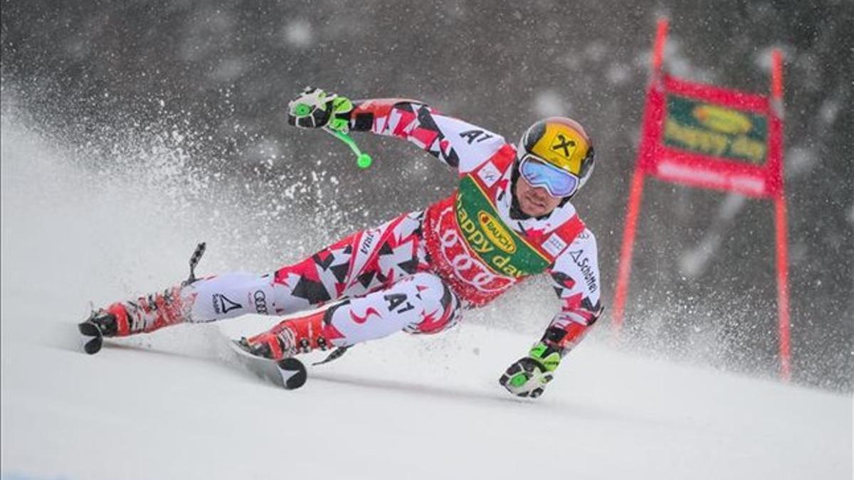 Hirscher se impuso con autoridad en el Gigate de Krajska Gora