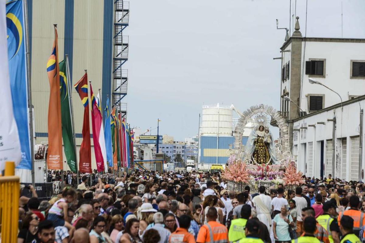 Procesión marítima de la Virgen del Carmen Procesión marítima de la Virgen del Carmen