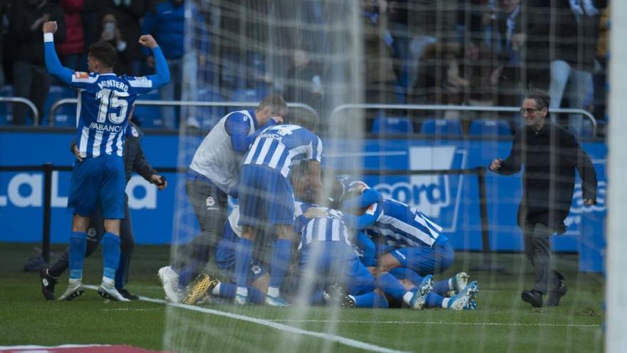 Así vivió Fernando Vázquez la victoria ante el Cádiz