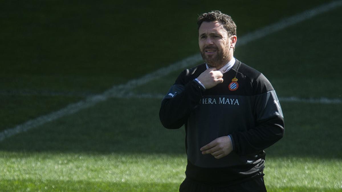 Sergio González, antes de empezar el último entrenamiento de preparación de la vuelta de la semifinal de la Copa