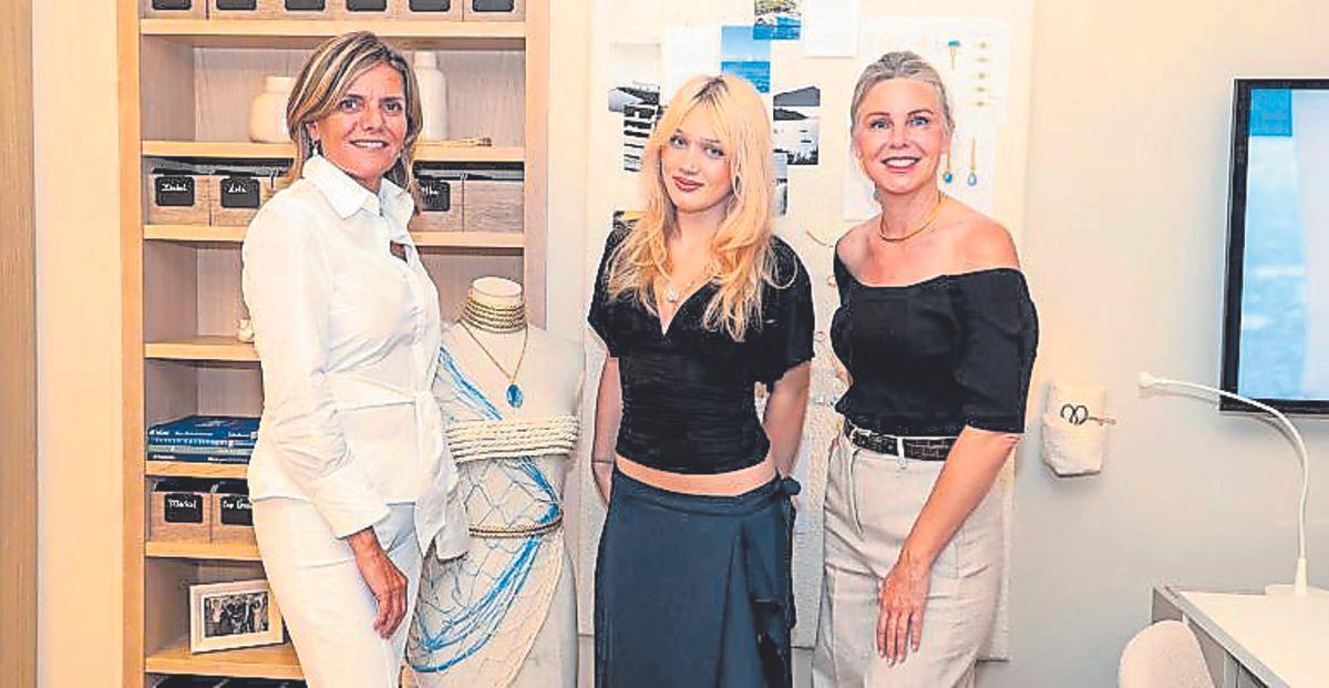 Isabel Guarch, Ellen y Pernilla Danielsson.