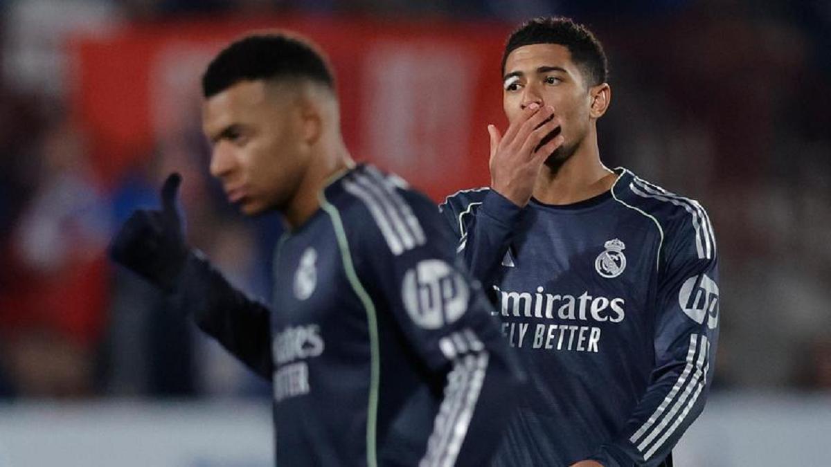 Real Madrid, durante su victoria contra el Talavera (3-2) en la Copa del Rey