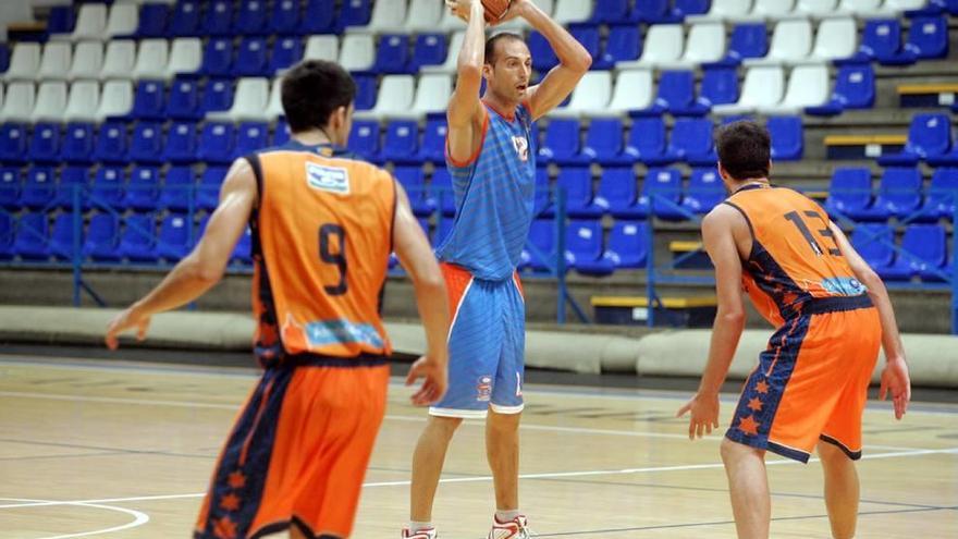 El Basket Cartagena afronta una campaña para resistir tras recortar su presupuesto