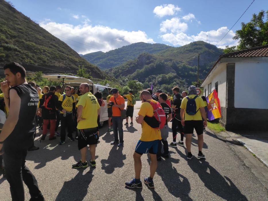 Los trabajadores de Alcoa, arropados por mineros