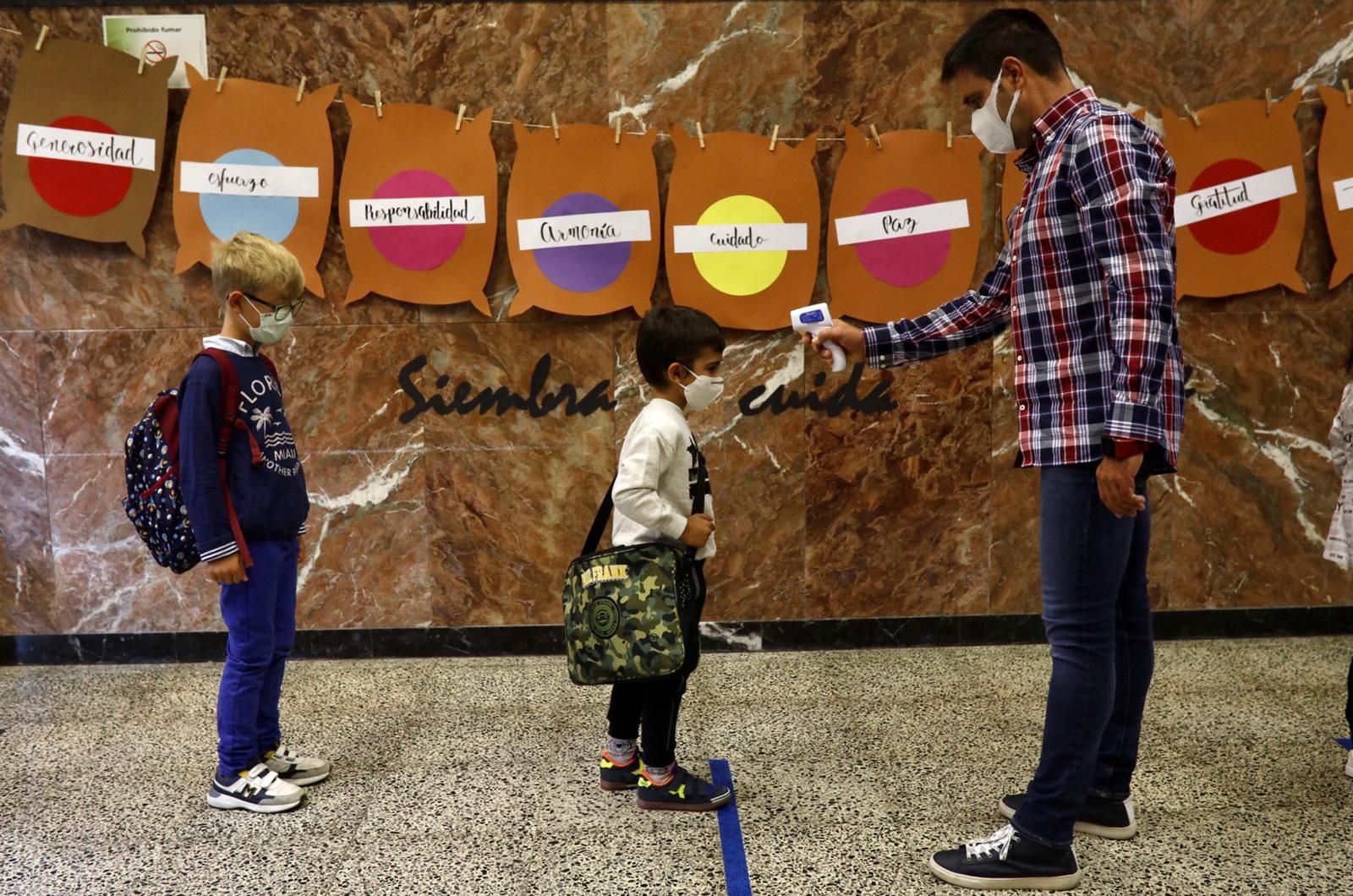 GALERÍA | La vuelta al cole en Zamora en el año del coronavirus, en imágenes