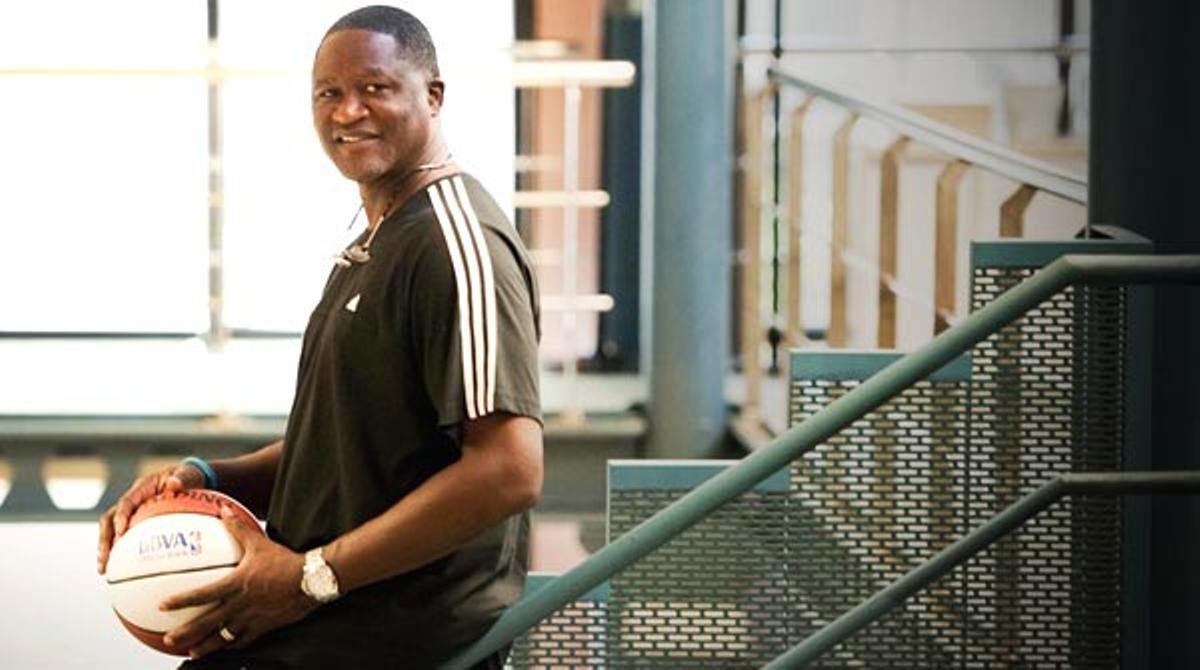 Wilkins, llegendari jugador dels Atlanta Hawks i dues vegades guanyador del concurs de mats de la NBA, visita EL PERIÓDICO.