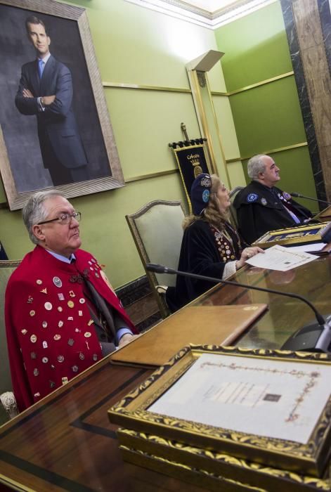 Acto de las cofradías en el Ayuntamiento de Oviedo