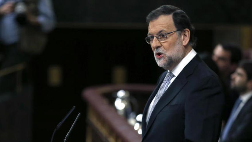 Rajoy: "No he engañado a nadie, ni al Rey, ni a esta Cámara"