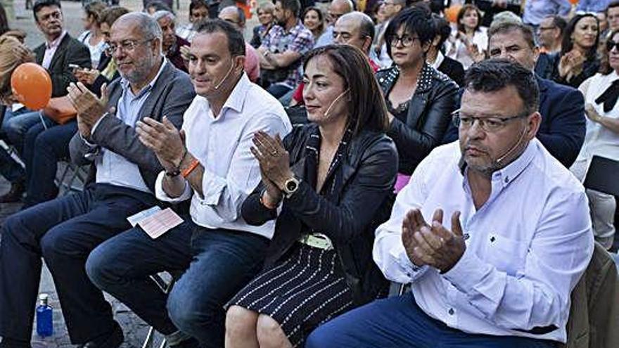 Igea, Requejo, Gago y Bartolomé, en un acto de campaña en el mes de mayo.