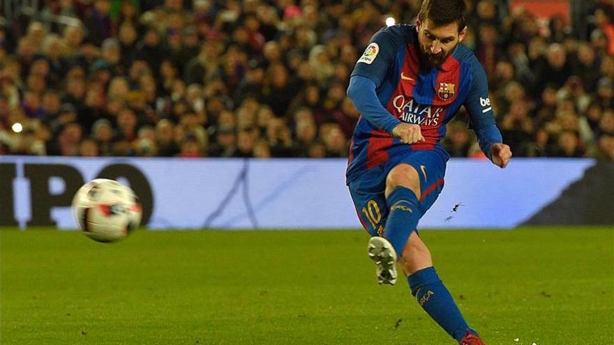 La enésima genialidad de Messi mete al Barça en cuartos