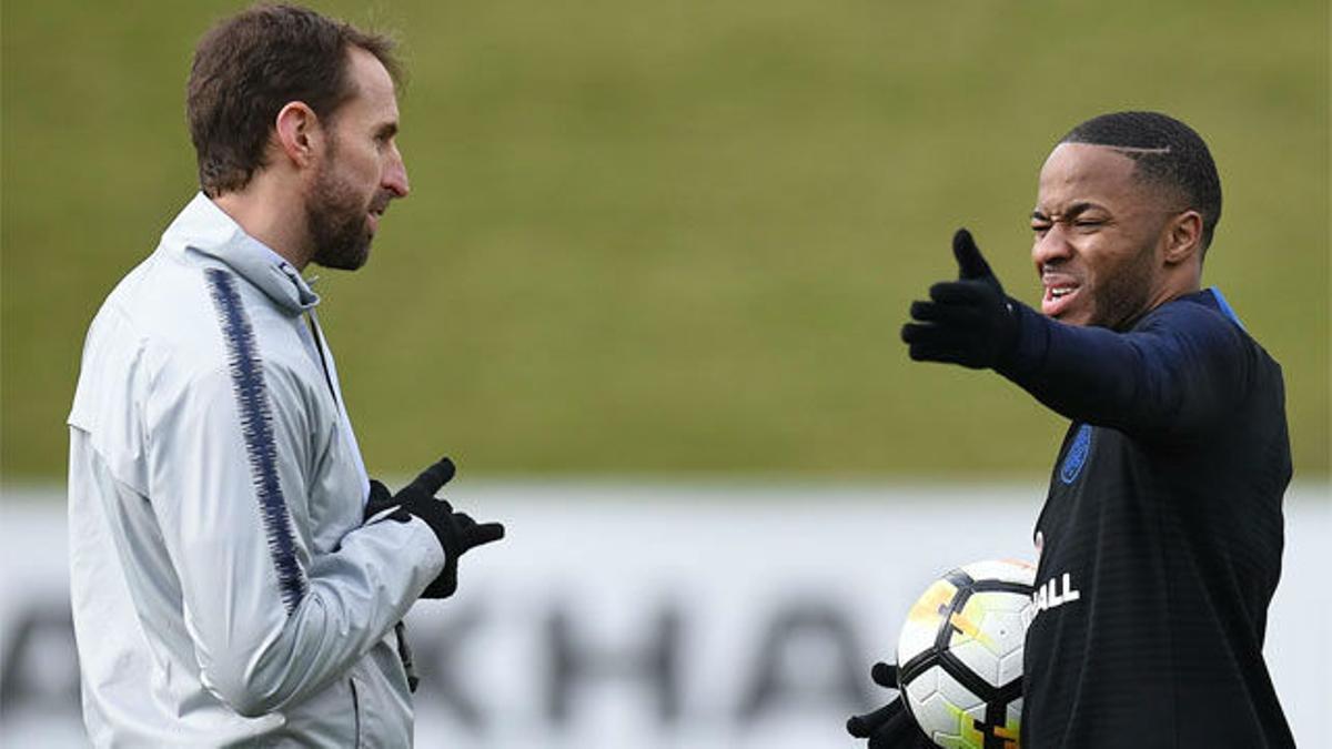 Southgate explica el castigo a Sterling