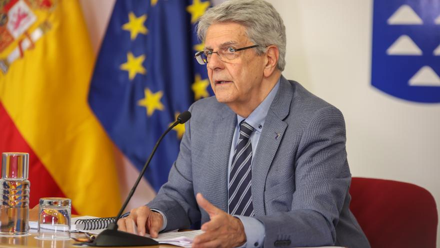 Canarias elabora un plan de dos años para dignificar a  las víctimas del franquismo