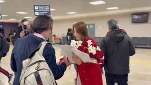 El Rayo, recibido en Samsun con un ramo de flores