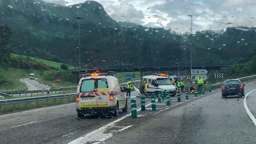 Tercer accidente en la Autovía del Cantábrico en pocas horas