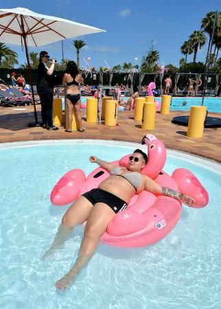 09/05/2018 PLAYA DEL INGLÉS, SAN BARTOLOMÉ DE TIRAJANA. Ambiente en el Hotel Axel Beach por la elección de Miss Lesbiana. SANTI BLANCO  | 09/05/2018 | Fotógrafo: Santi Blanco