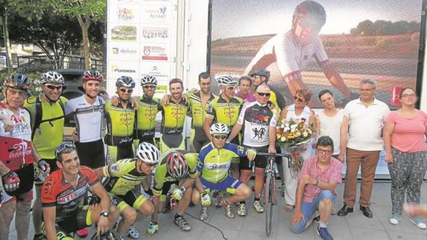 Ciclismo solidario por España